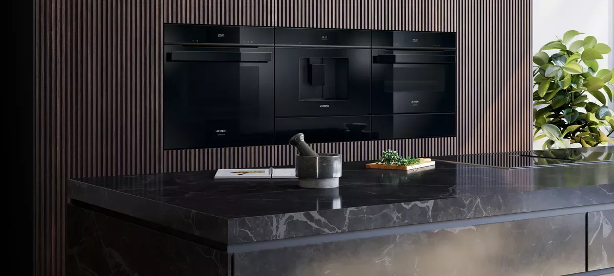 21748932_SIEMENS_HOME_APPLIANCES_OVEN_KITCHEN_IMAGETEXT_DESKTOP_20_9 | Cuisines AMALGAME Comment choisir le bon four ? Wittelsheim 2