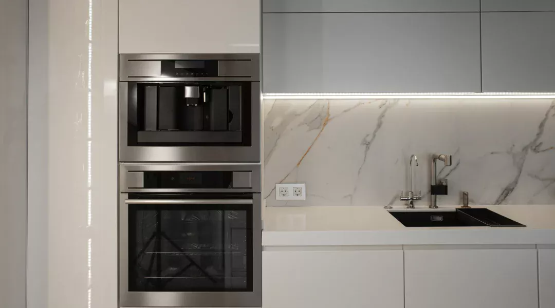 FOUR ENCASTRABLE _ 5 RAISONS D_UPGRADER VOTRE CUISINE MAINTENANT | Cuisines AMALGAME Comment choisir le bon four ? Thann 8