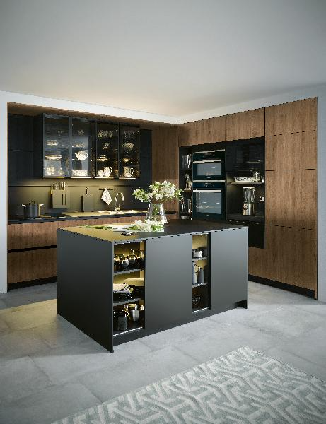 LUN1 | Cuisines AMALGAME Combinaison d’une façade verre Smartglass et d’une façade mélaminée ton bois….. Illzach 1